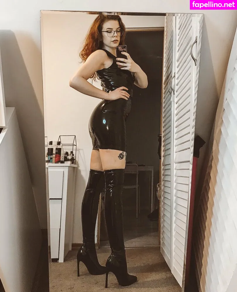 LatexFox, Latex_Fox, latex_fox__ Nude Leaked OnlyFans Photo #qNT2Fh29fK