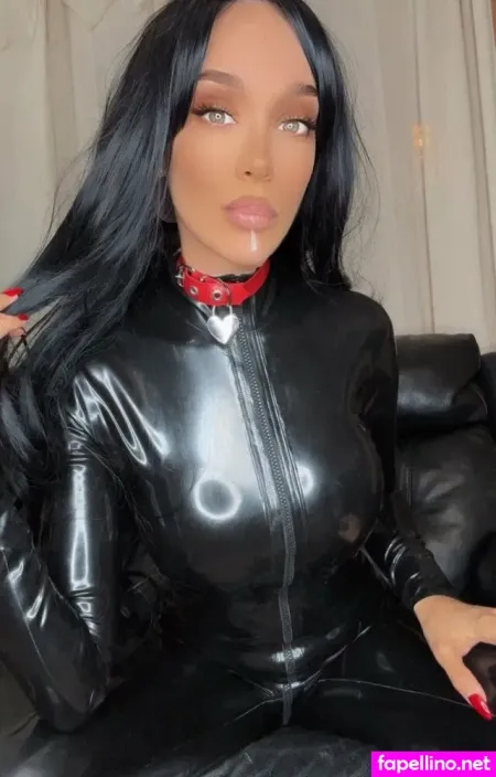 Latex Temptress OnlyFans Thumbnail #V6bDa8H9WJ
