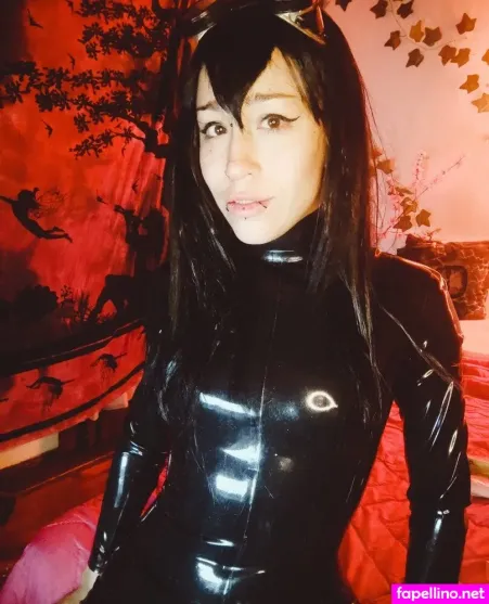 Latex Umbra OnlyFans Thumbnail #7y8RIz5KyL