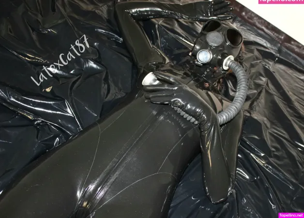 Latexcat87 OnlyFans Thumbnail #PShDBYO8bA