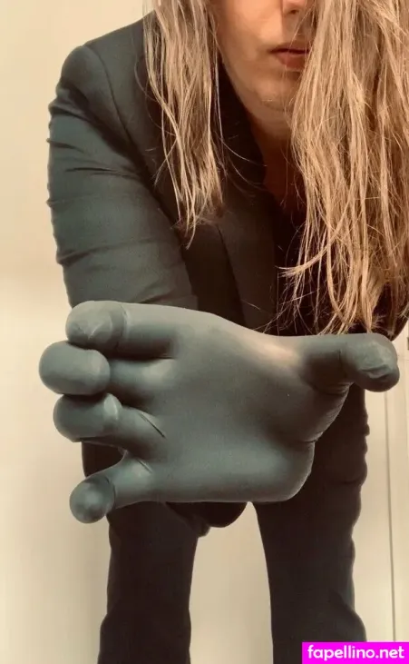 Latexfem OnlyFans Thumbnail #Z8rhGWusYv