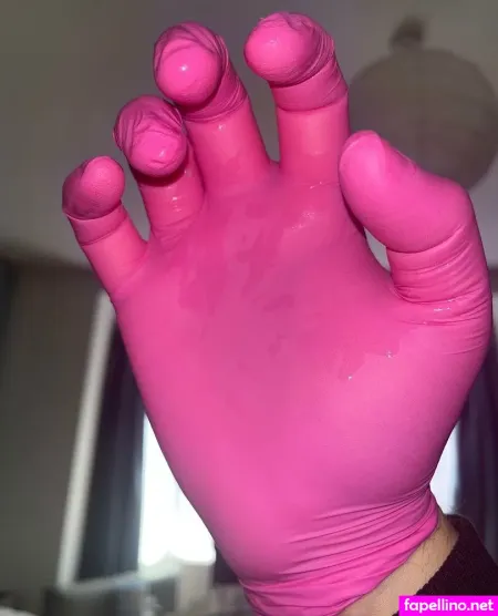 Latexfem OnlyFans Thumbnail #tVgqo9zyDK