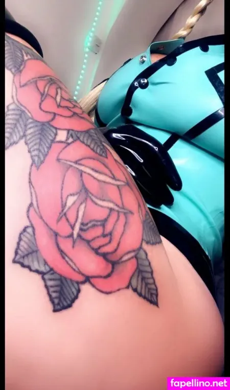Latexkittyxxx OnlyFans Thumbnail #YOaT9tIUlR