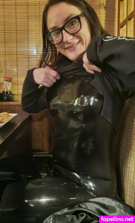 Latexlovey OnlyFans Thumbnail #PlireODvLv