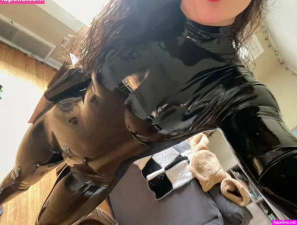 Latexlovey OnlyFans Thumbnail #dsnXuSGJoN