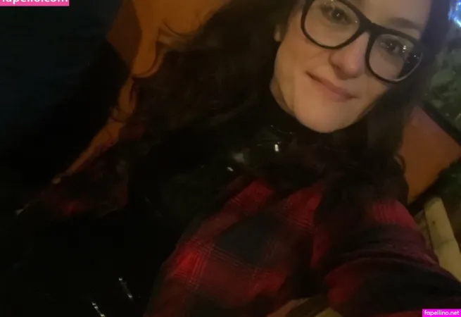 Latexlovey OnlyFans Thumbnail #yc5B4RAFIv