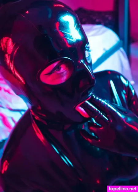 Latexluciadoll OnlyFans Thumbnail #v7SMwHua4X