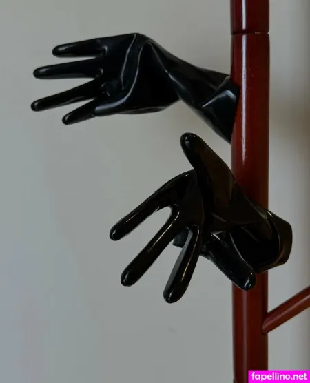 Latexnchill 7 OnlyFans Thumbnail #44TmMtGfH4