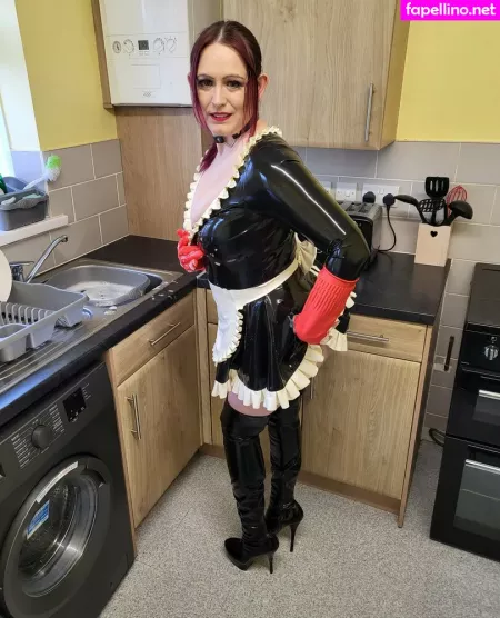Latexnikki12 OnlyFans Thumbnail #7FDDz3RHKg