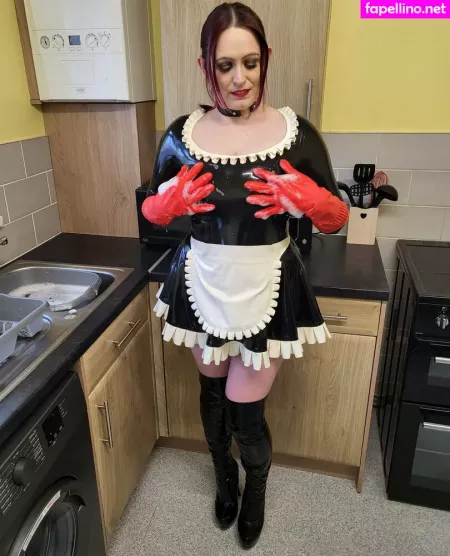 Latexnikki12 OnlyFans Thumbnail #JmCb0U0BSG
