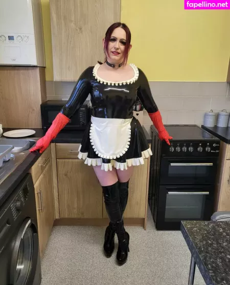 Latexnikki12 OnlyFans Thumbnail #qMmHvSRH6g