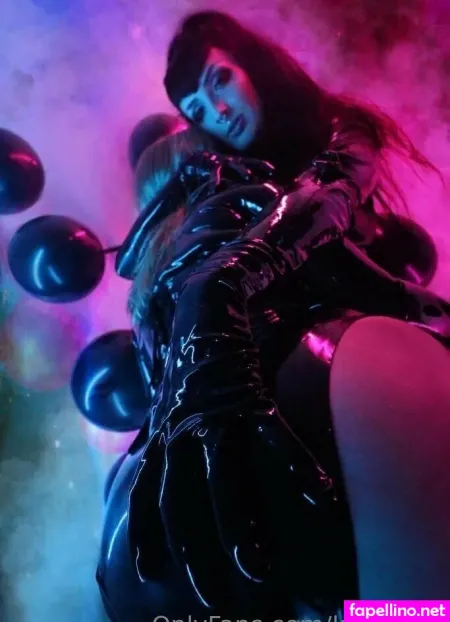 Latextam OnlyFans Thumbnail #5vadsGe7xw