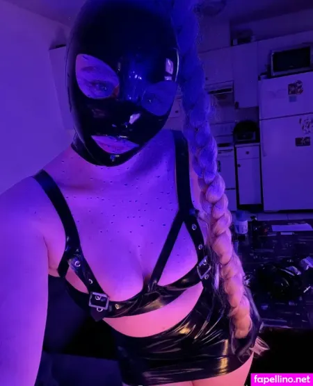 Latextam OnlyFans Thumbnail #uQmcMoSSDd