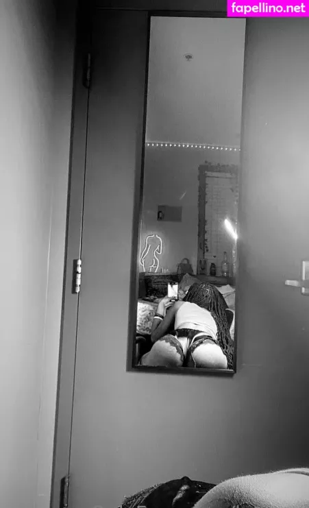 Latierre OnlyFans Thumbnail #K2LWtIbHnZ