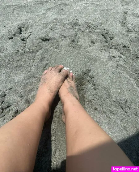 Latin26feet OnlyFans Thumbnail #WcL35gITa0