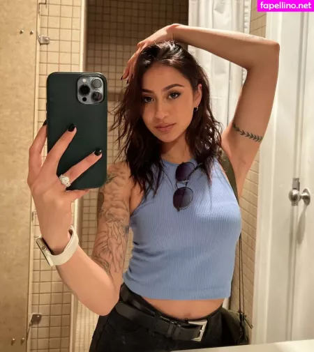 Latina Beauties OnlyFans Thumbnail #299wGGcqn6