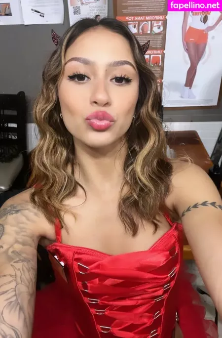 Latina Beauties OnlyFans Thumbnail #8kbT1WcR5l