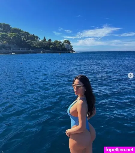 Latina Becca OnlyFans Thumbnail #4juseWN3Ew