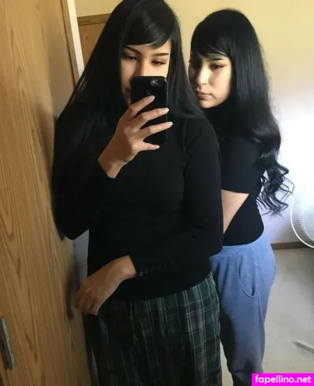 Latina Twin Sisters Main Profile Photo