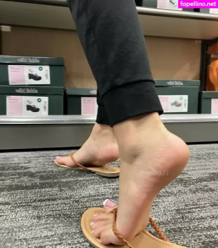 Latina Veronica Soles OnlyFans Thumbnail #QTSauoFGtD