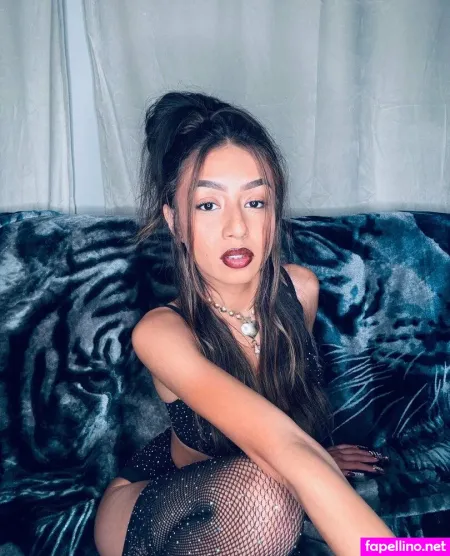 Latinabarbie96 OnlyFans Thumbnail #lJIWBDu5Dc