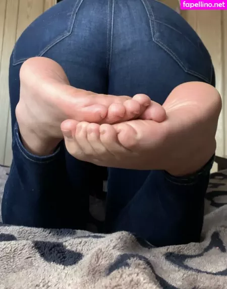 Latinafeetj OnlyFans Thumbnail #LsPdG948qx