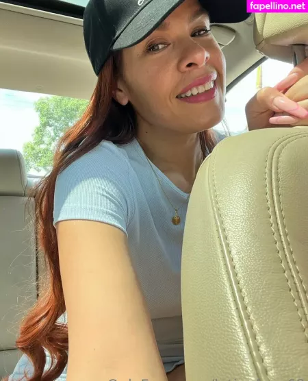 Latinafoxy69 OnlyFans Thumbnail #iCmsASuZsS