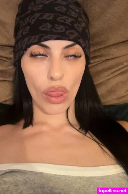 Latinakoukla OnlyFans Thumbnail #EViHoPtUga