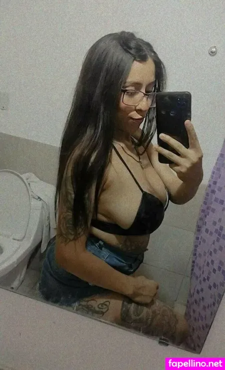 Latinamorena22 OnlyFans Thumbnail #6W3TFe4zmP