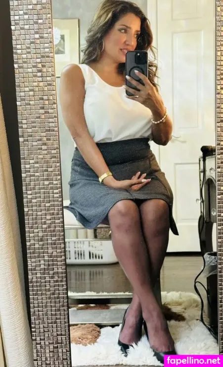 Latinaseven7 OnlyFans Thumbnail #YidelFRexW