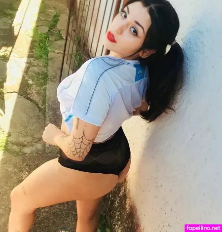 Lau Teixeira OnlyFans Thumbnail #2TzJK4xMnG