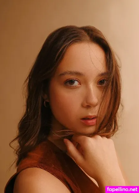 Laufey Lin OnlyFans Thumbnail #GE8irHeEJe