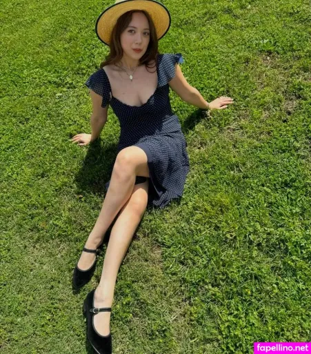 Laufey Lin OnlyFans Thumbnail #JMmY7II8sf