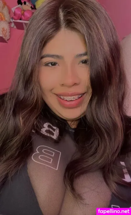 Laumev23 OnlyFans Thumbnail #LPudvxRSqb