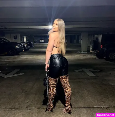 Laur Fitness OnlyFans Thumbnail #vAGZCLvPSx