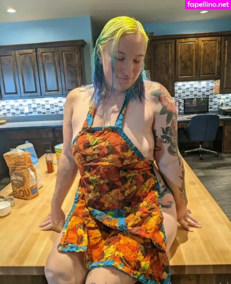 Laur Zombi OnlyFans Thumbnail #IJt8H5ljAh