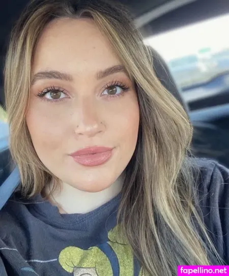 Laur OnlyFans Thumbnail #5LHMUpRUGL