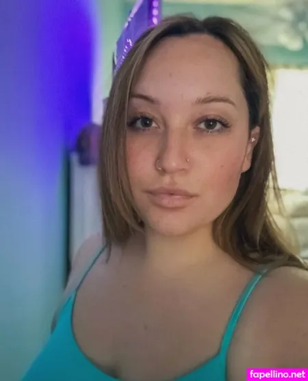 Laur OnlyFans Thumbnail #E4wCC1UK2G