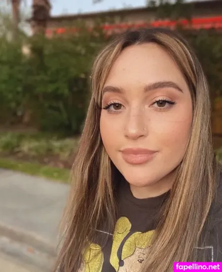 Laur OnlyFans Thumbnail #ERA3TDCa1l