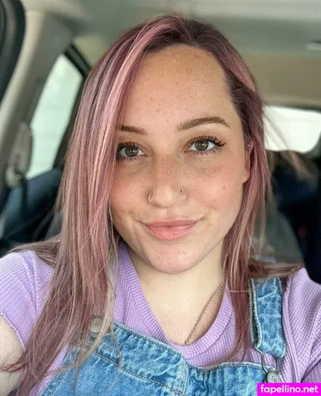 Laur OnlyFans Thumbnail #Kodl7QMBan