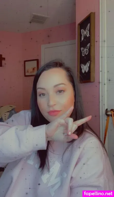 Laur OnlyFans Thumbnail #Uo0X4sOBPU