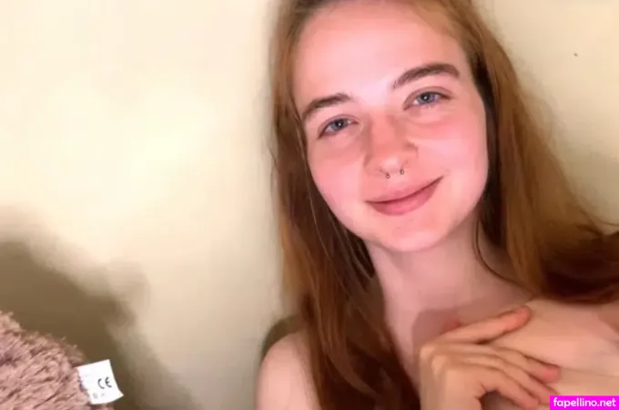 Laura 2004 OnlyFans Thumbnail #uqpa5KZkiU