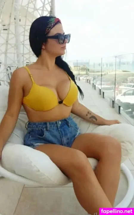 Laura 62 OnlyFans Thumbnail #Nezc8jtVtf