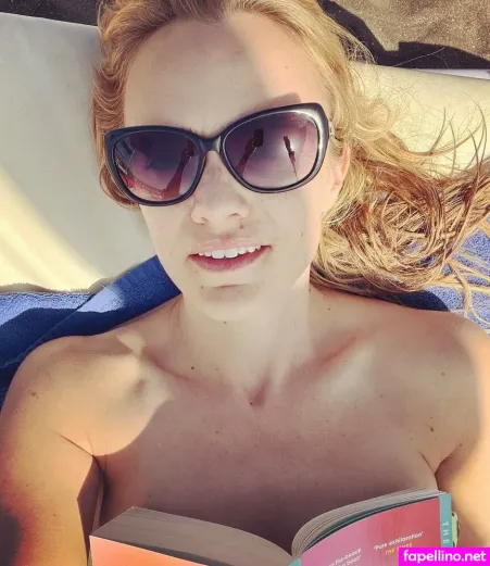 Laura Aikman OnlyFans Thumbnail #loH1wamXJT