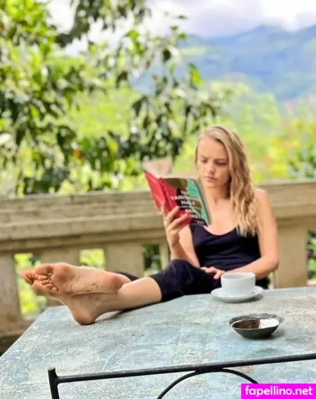 Laura Aikman OnlyFans Thumbnail #rzBUz8rB63