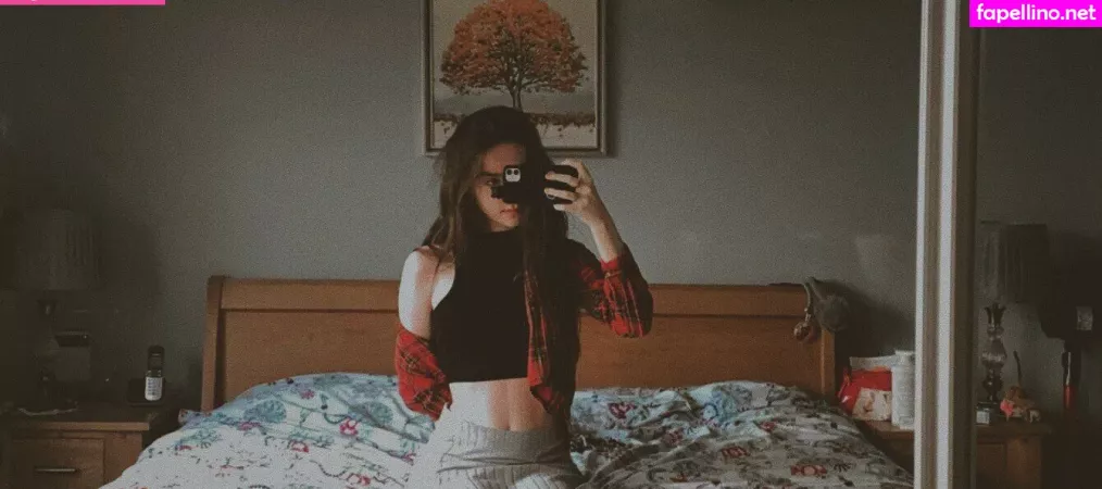Laura Anne OnlyFans Thumbnail #UfxsvgQXcJ