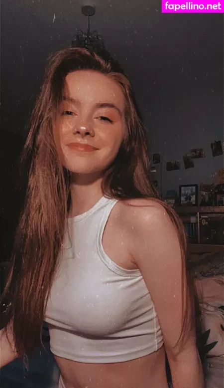 Laura Anne OnlyFans Thumbnail #mStxY5Y2Qa
