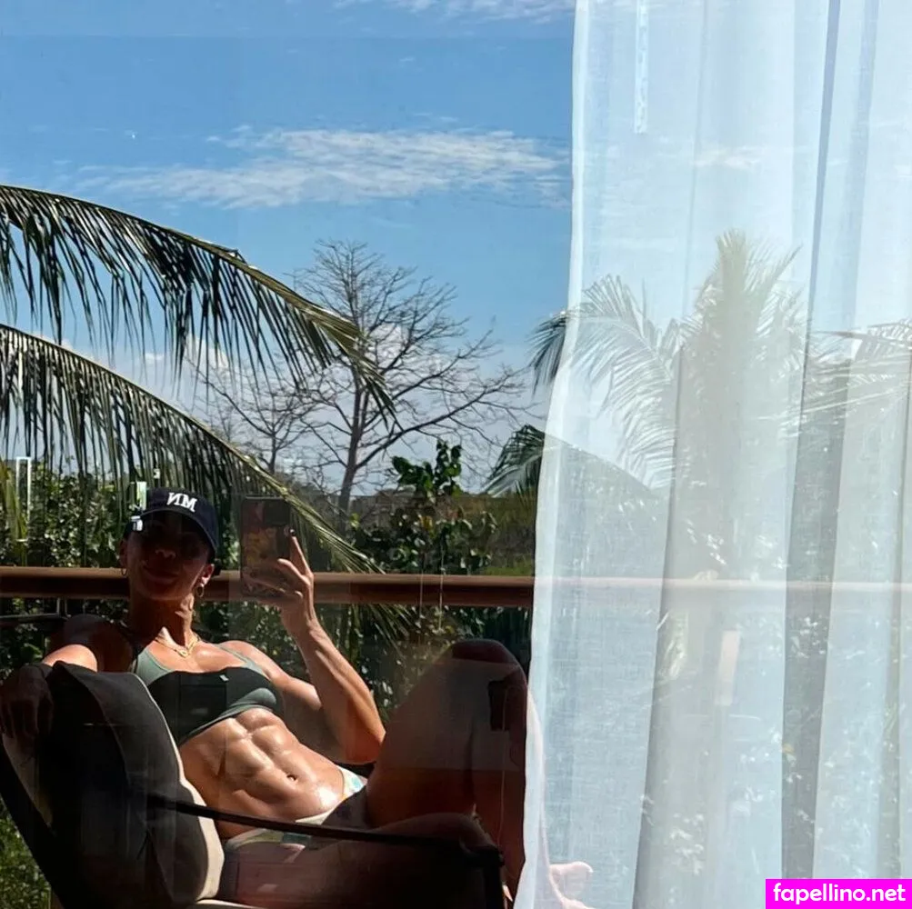 laararose, laura_ashleighh Nude Leaked OnlyFans Photo #b6V8p1NGqv