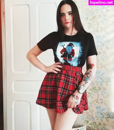 Laura Badler OnlyFans Thumbnail #bDTHGUkCpg