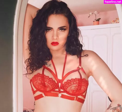 Laura Badler OnlyFans Thumbnail #w1TZpDbyAX